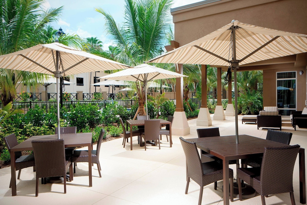 Courtyard Palm Beach Jupiter 27/39