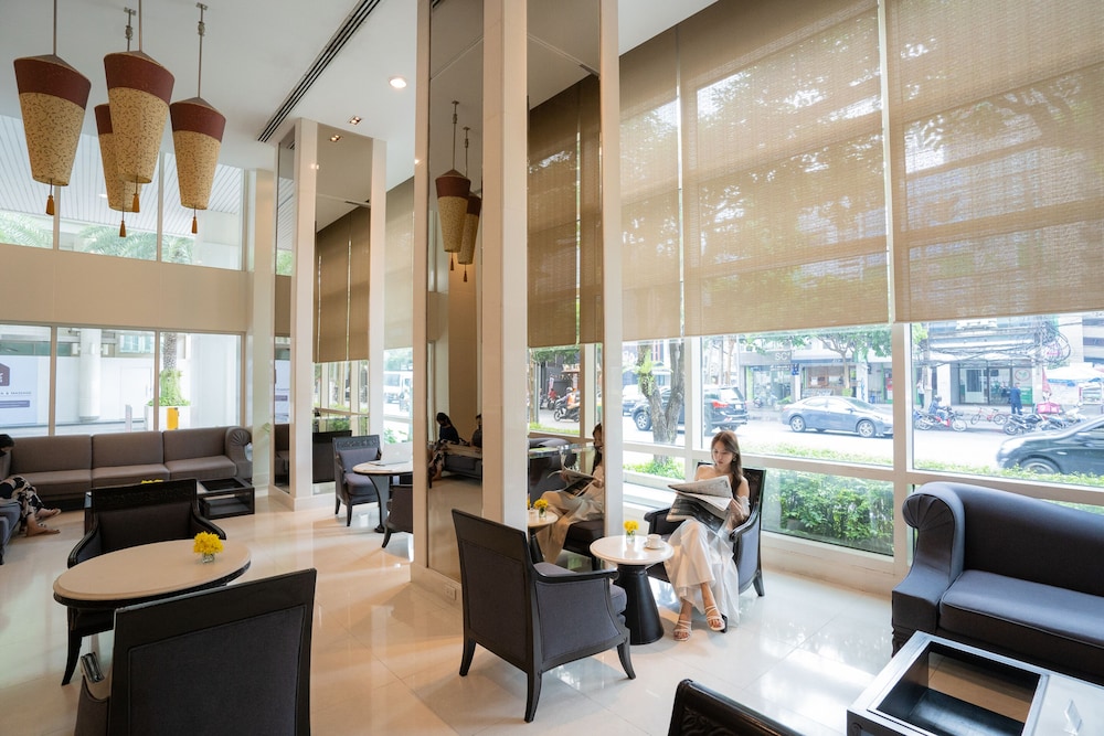 Centre Point Sukhumvit Thong Lo 54/70