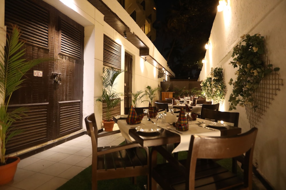 CITIZEN HOTEL 40/65