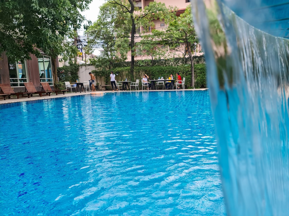 Prs Hotel 7/57