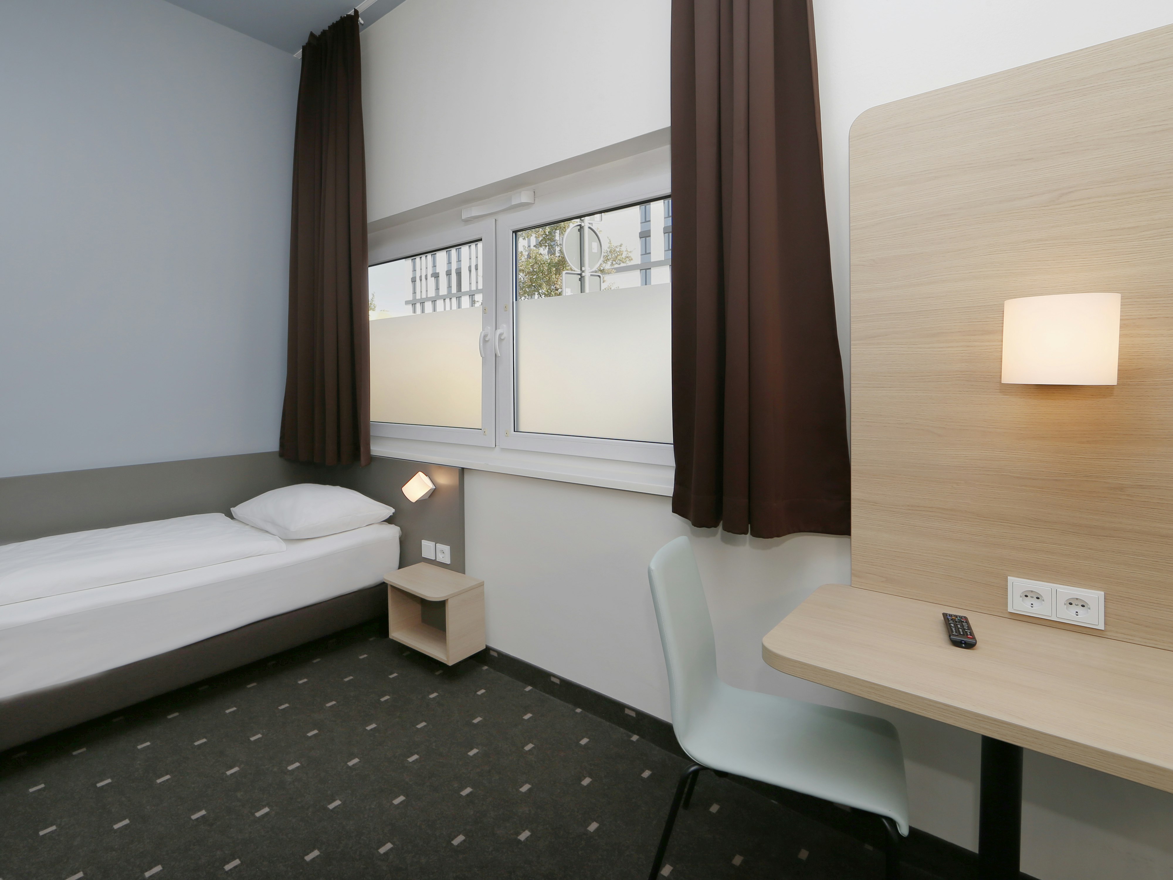 B&B Hotel Berlin Airport 30/31