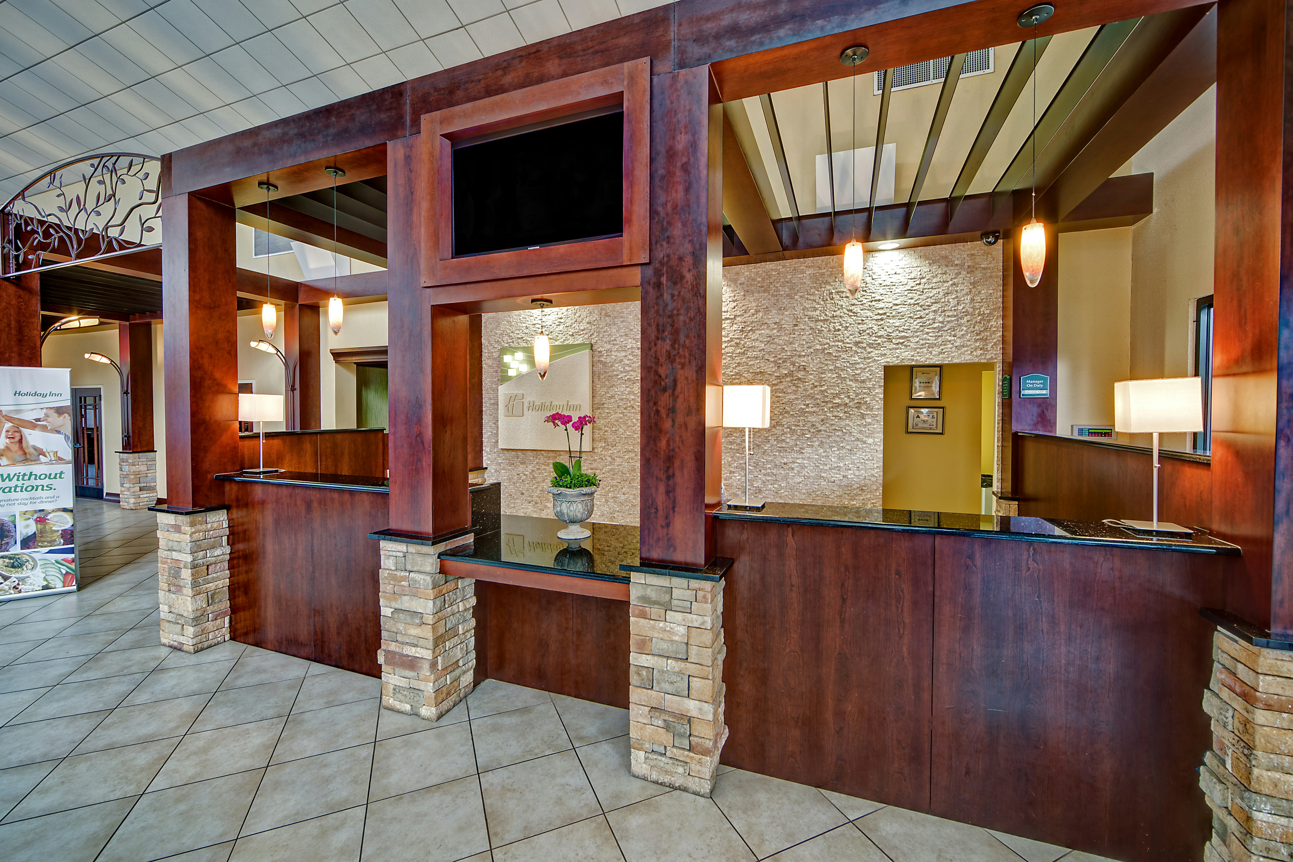 Holiday Inn Asheville - Biltmore West, an IHG Hotel 3/48