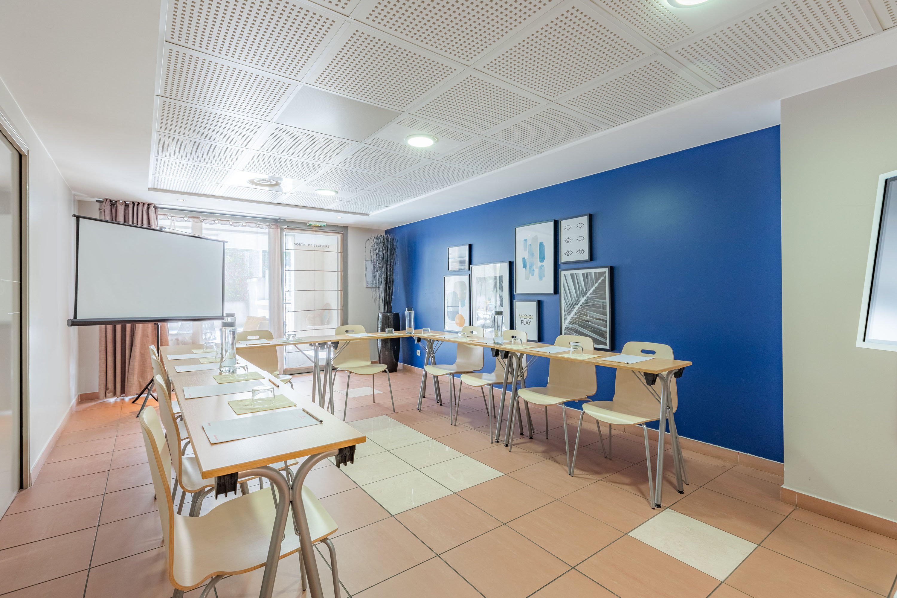 Appart City Confort La Ciotat Cote Port 53/60