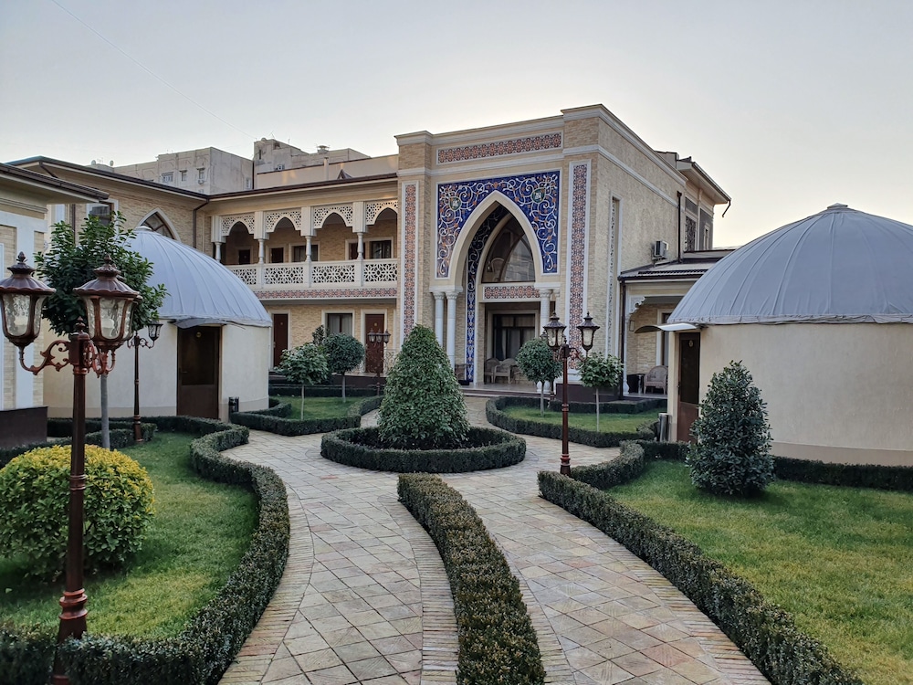 MIRZO BOUTIQUE HOTEL 46/50