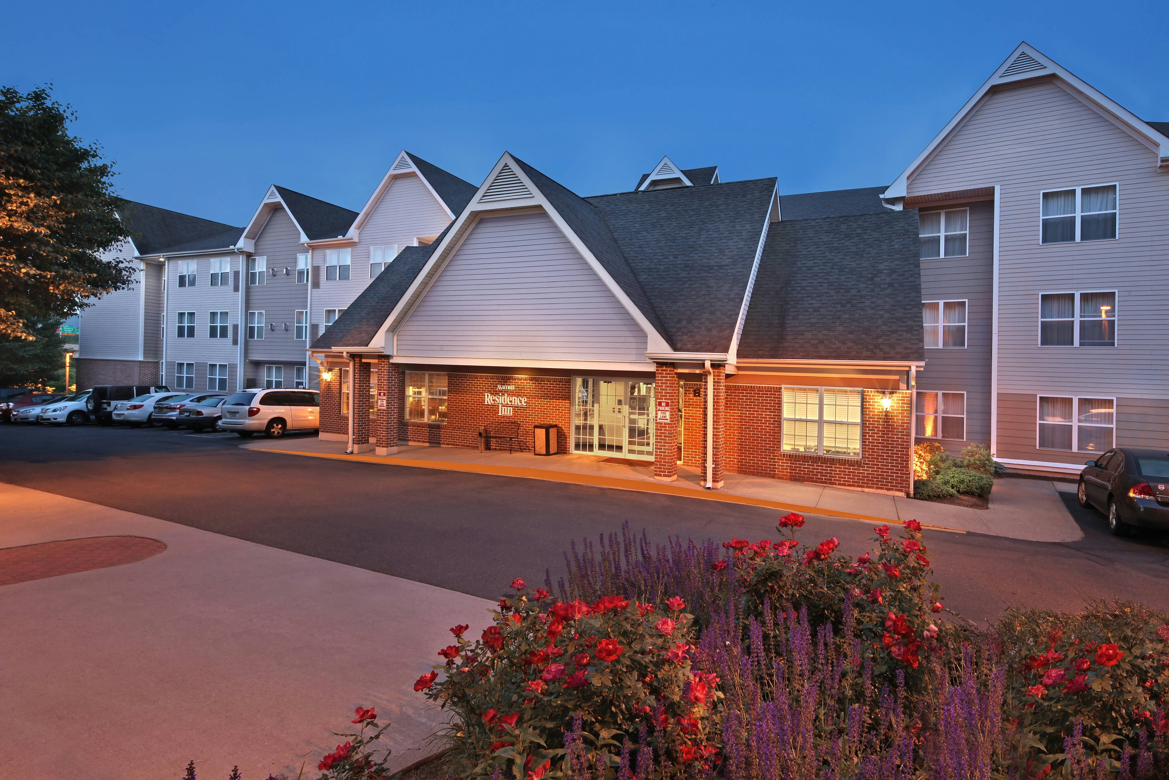 Residence Inn Marriott Danbury 2/27