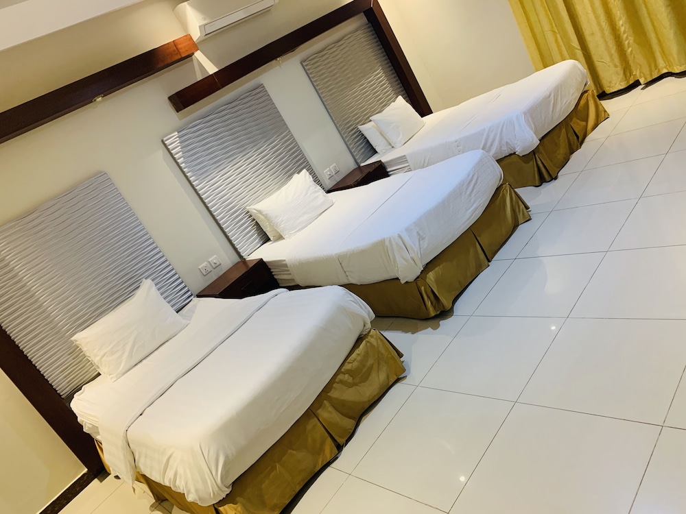 أجنحة طوق(Tooq Suites) 24/50