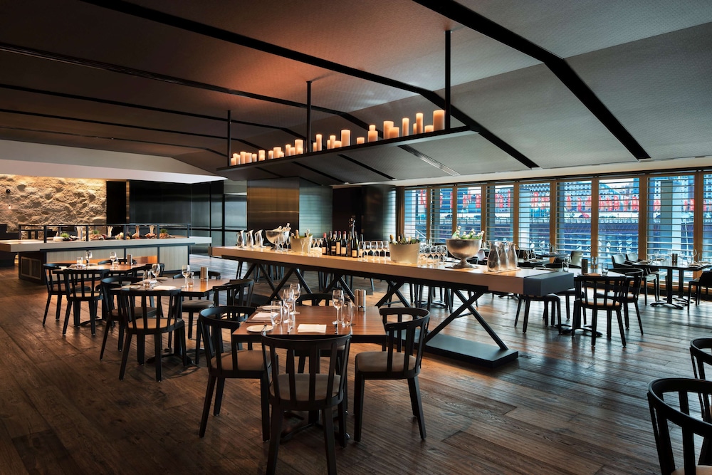 HYATT REGENCY SYDNEY 32/50