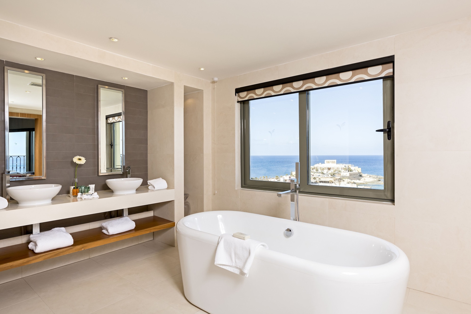 Ambassador, Suite, Double Bed, Sea View, Kitchenette
