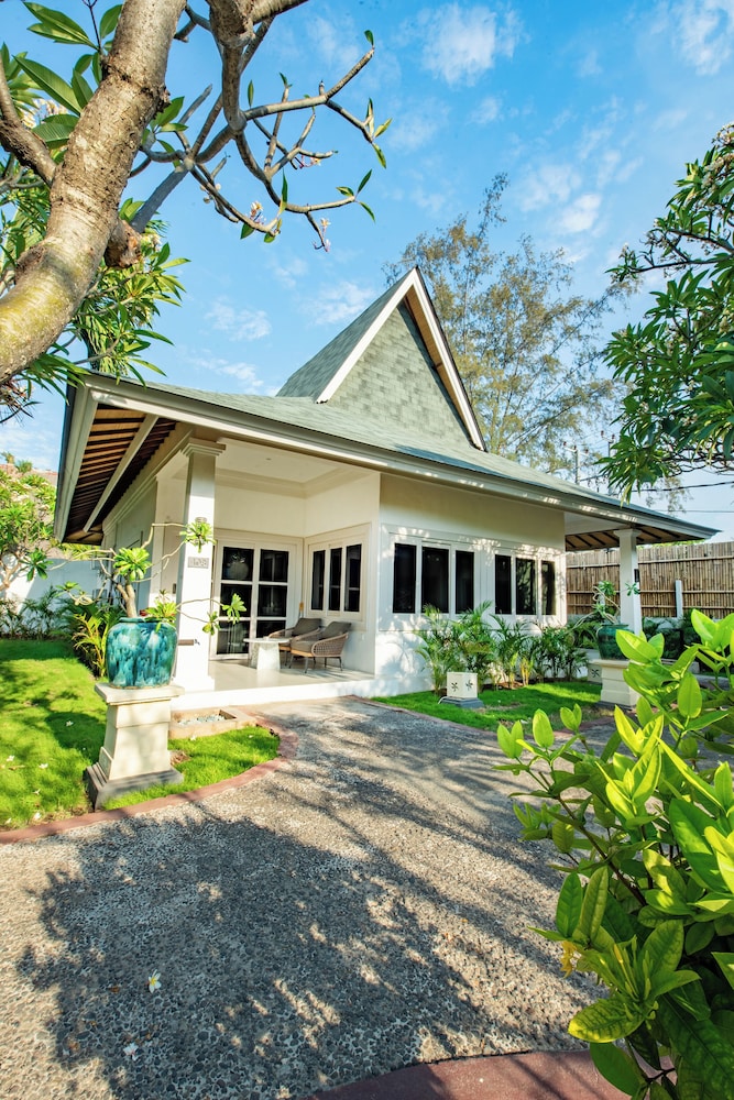 Villa Almarik 2/66