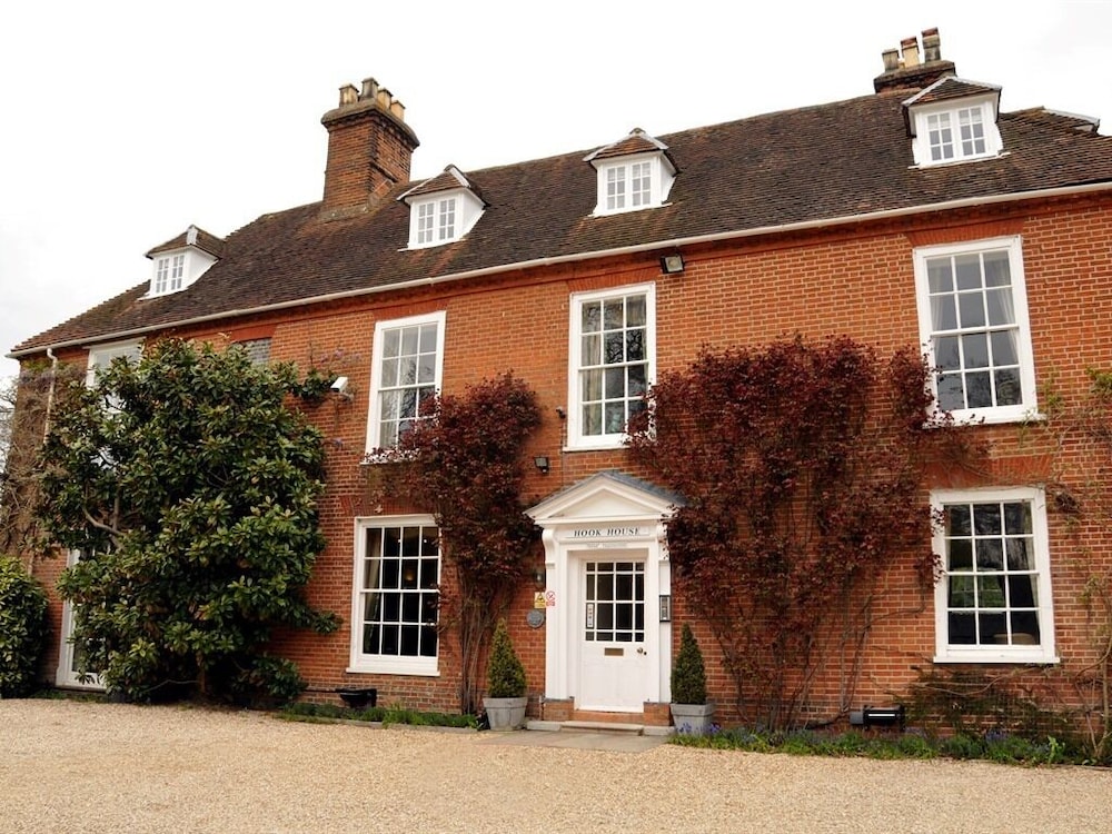 Hook House Hotel 1/49