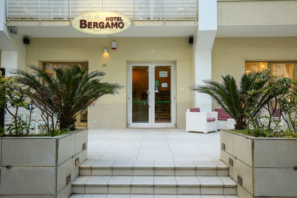 Bergamo Hotel 37/56