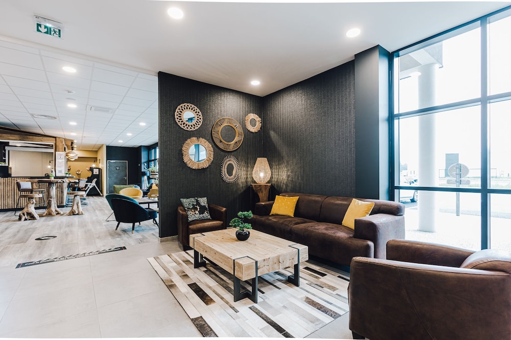Ibis Styles Contres Cheverny 25/46