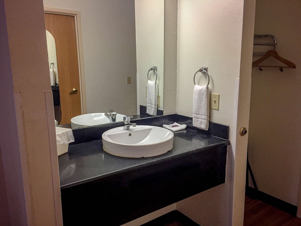 Motel6 Woodway, TX 39/41