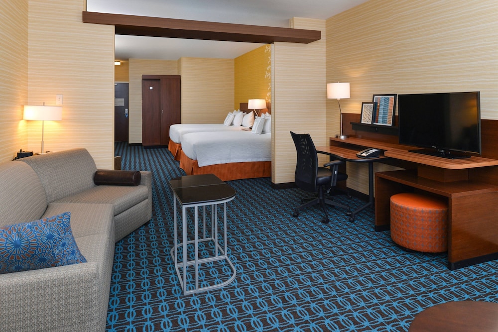 Fairfield Inn & Suites by Marriott Gallup 16/47