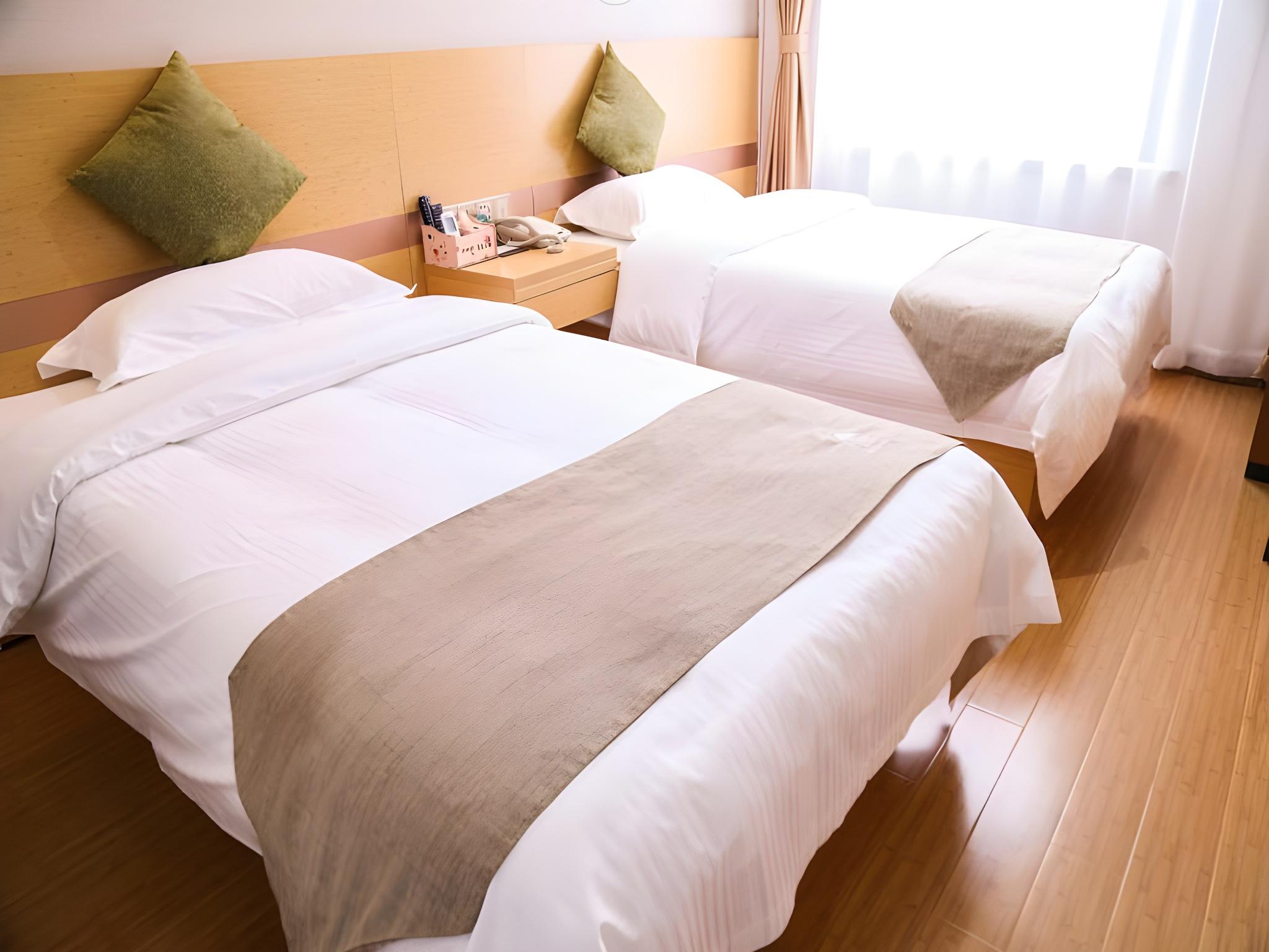 SUPERIOR, TWIN BEDS