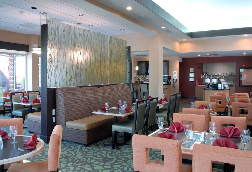 Hilton Garden Inn Atlanta Peachtree City 36/52
