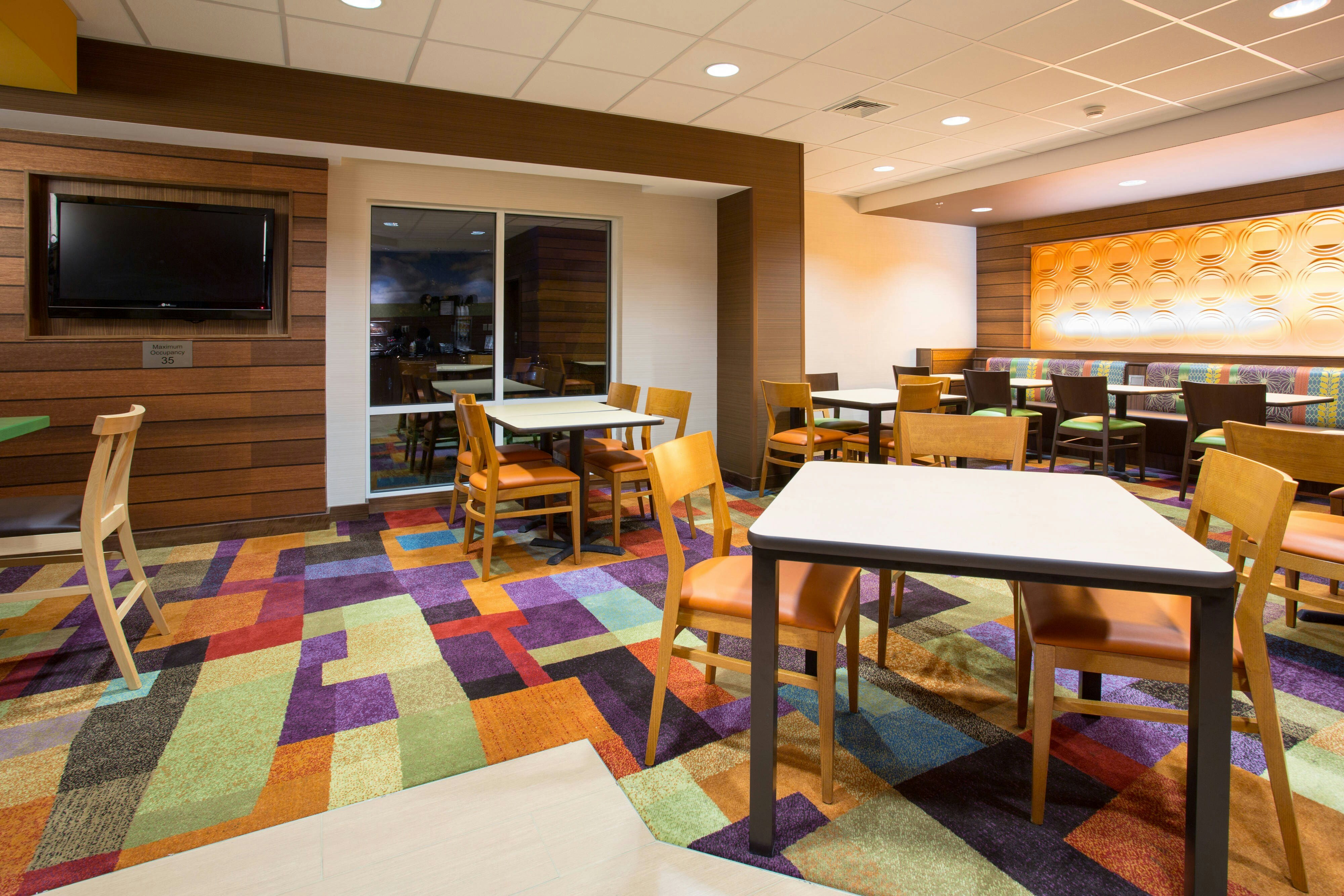 Fairfield Inn Suites Boston Milford 21/24