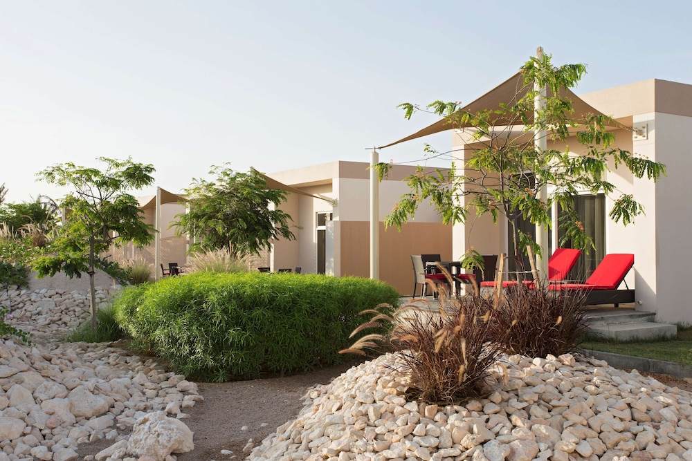 Park Inn by Radisson Hotel and Residence Duqm 1/44