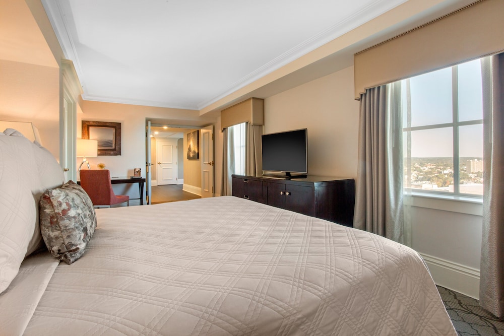 Omni Providence Hotel 15/75