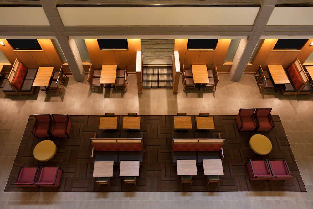 restaurant cafeteria