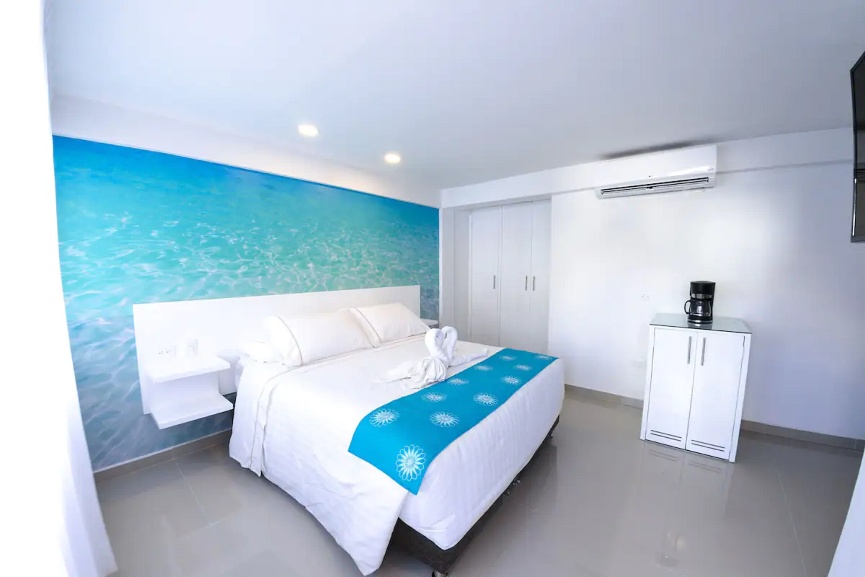 ROOM, DOUBLE BED, OCEAN VIEW