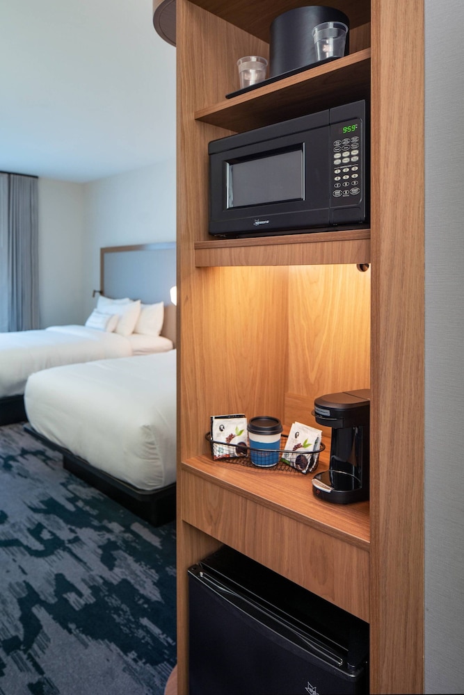 Fairfield Inn & Suites Pensacola Pine Forest 10/33