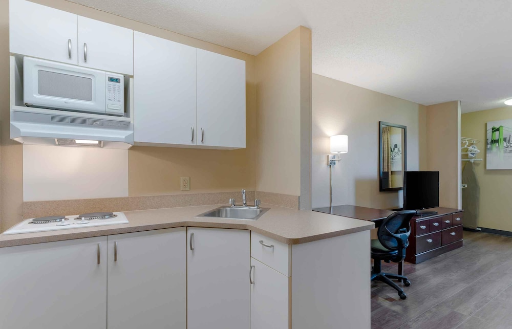 Extended Stay America Fremont - Warm Springs 50/50
