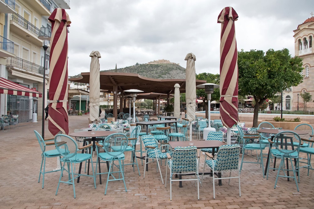 Morfeas Hotel 45/56