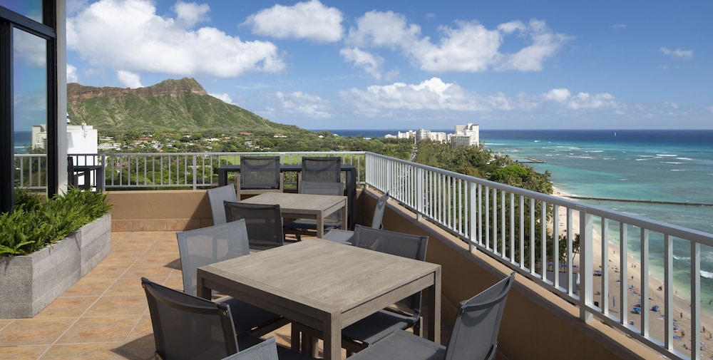 The Twin Fin Hotel