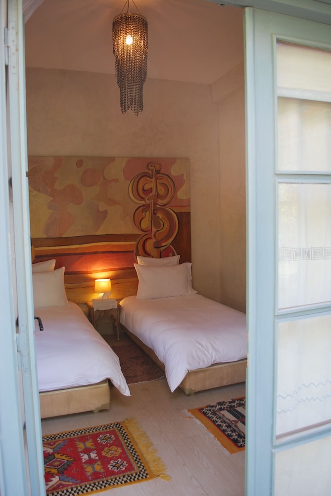 Casa Taos 10/47