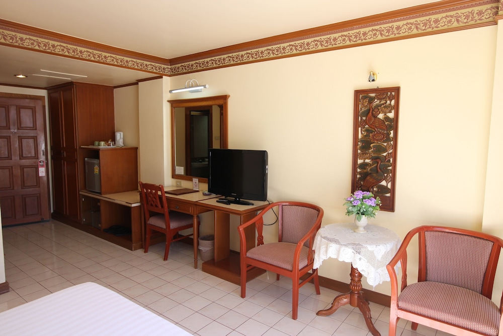 Phi Phi Hotel 44/64