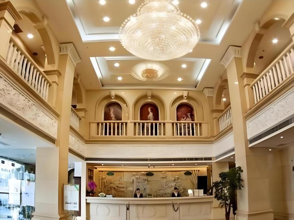 Vienna Hotel (Yangzhou Wenchang Pavilion) 9/40