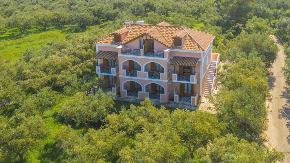 KAVOS PSAROU STUDIOS & APARTMENTS 3/37