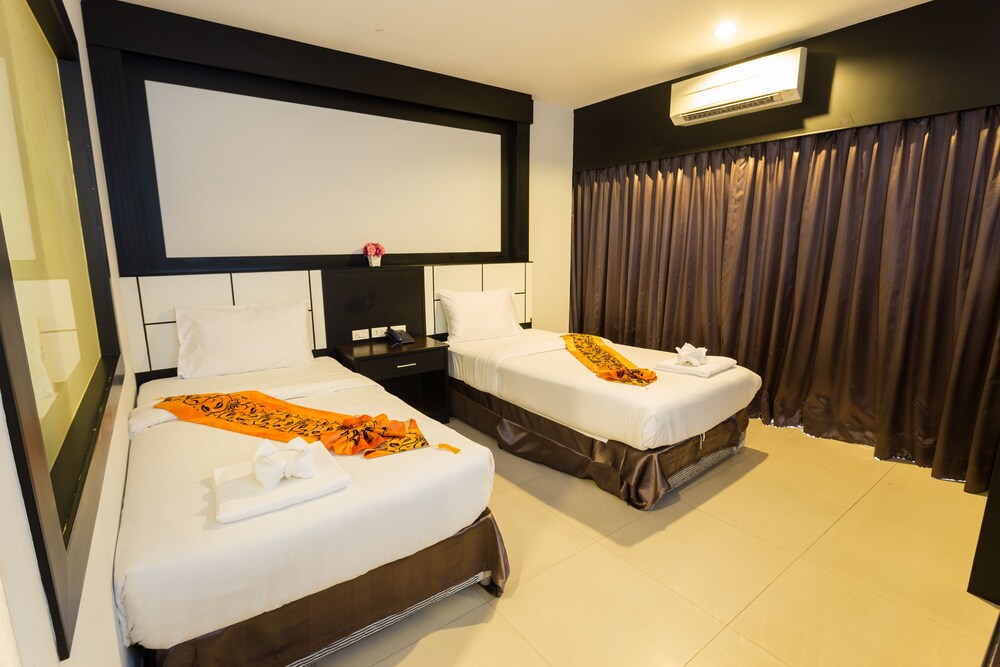STAR HOTEL PATONG 37/52
