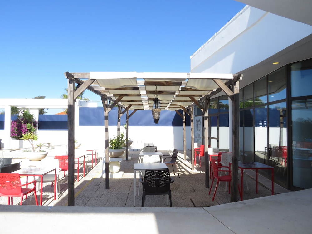 Ibis Faro Algarve 34/43