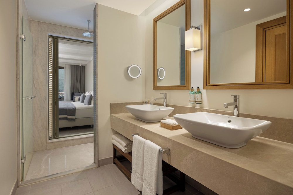 Titanic Luxury Collection Bodrum 73/74