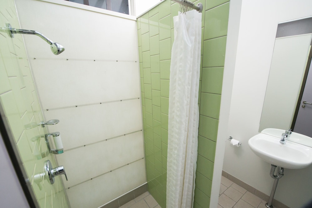Allure Stradbroke Resort 67/70