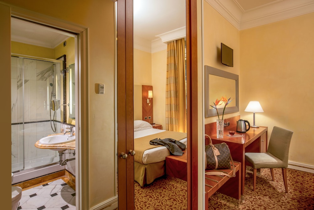 Suite Opera Rooms 21/35