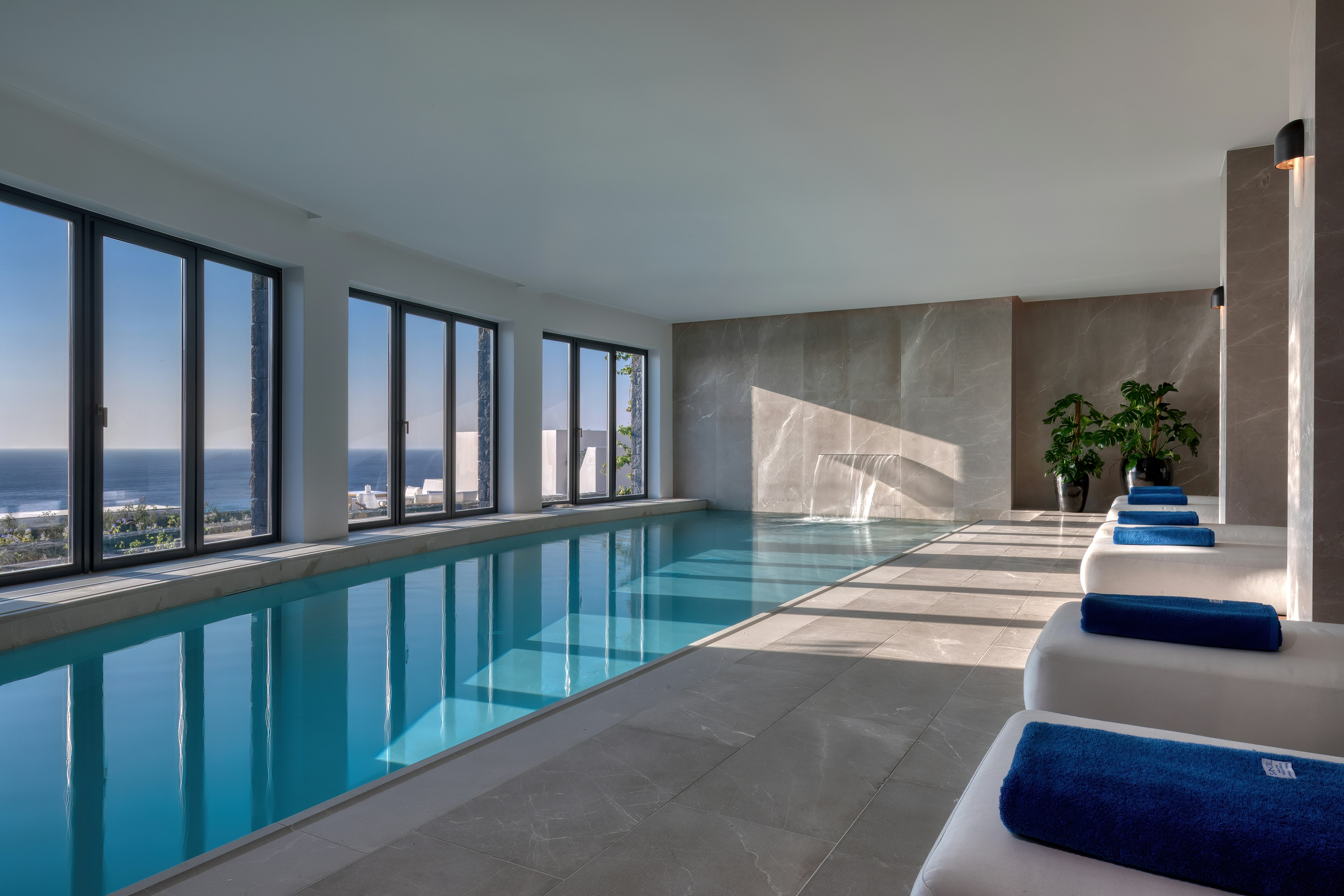 Sandblu Santorini, LXR Hotels & Resorts 8/37