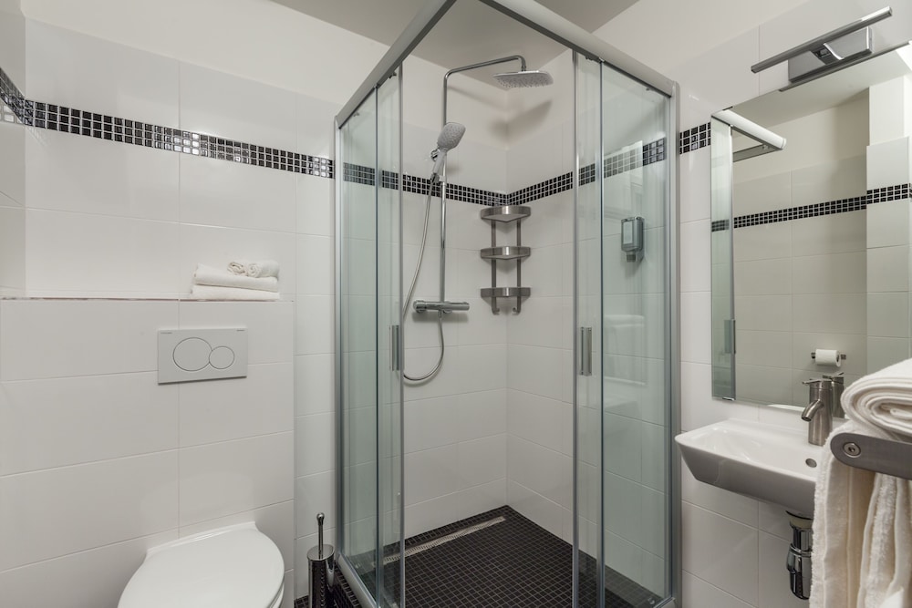 Gorgeous Prague Rooms 56/60