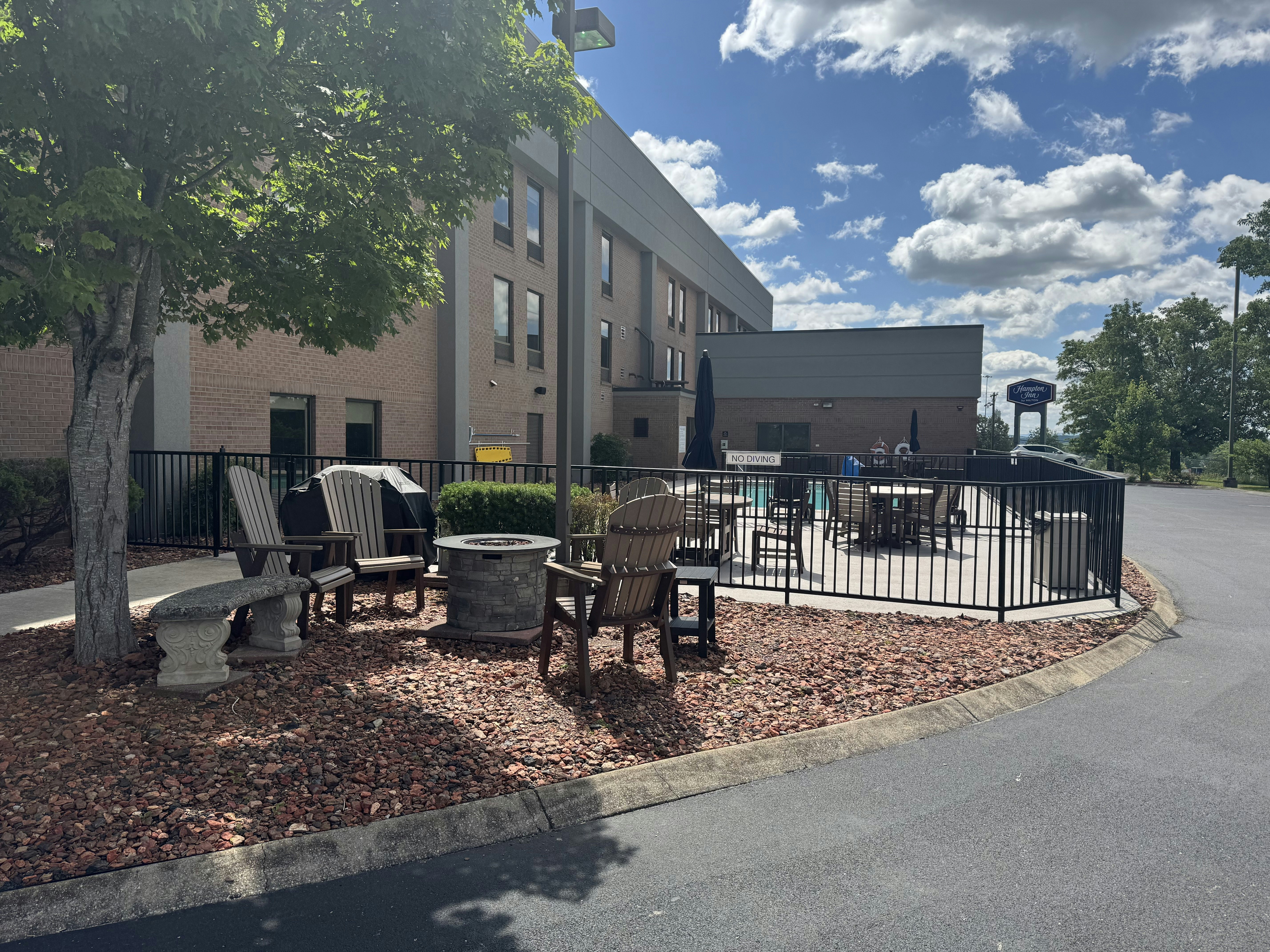 Hampton Inn Corbin 52/55