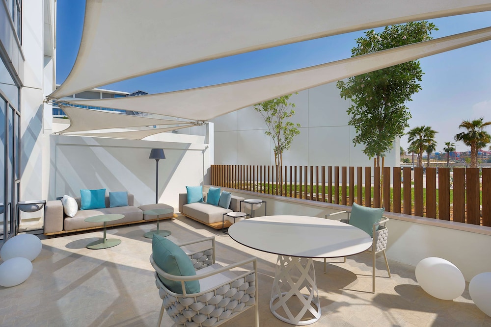 DoubleTree by Hilton Abu Dhabi Yas Island Residences 37/45