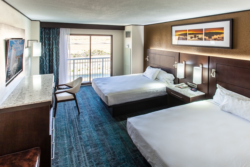 Don Laughlin's Riverside Resort Hotel & Casino 11/43