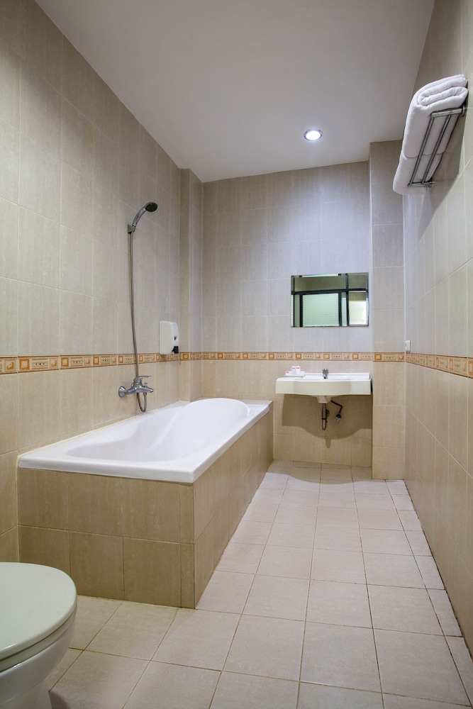 Belvena Hotel Mangga Besar 22/23