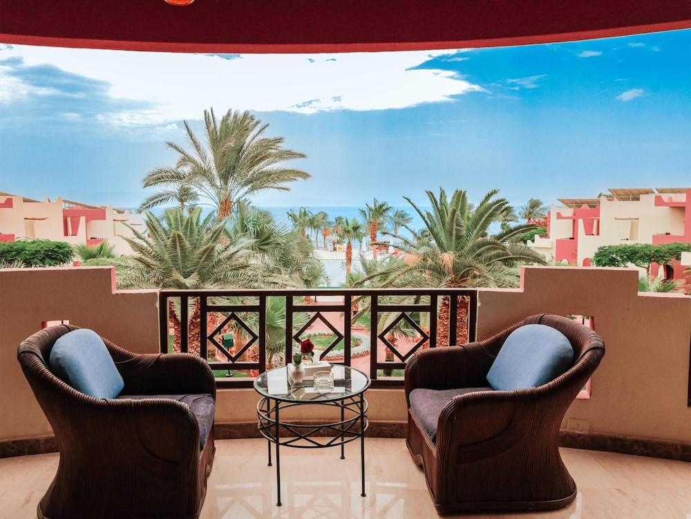 Tropitel Dahab Oasis 65/84
