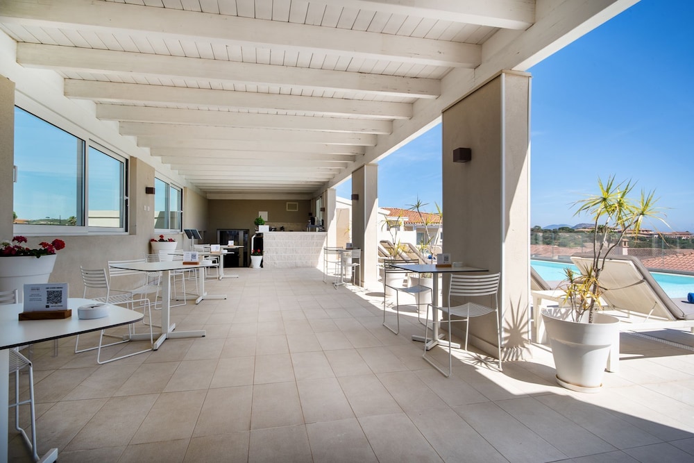 Felix Porto San Paolo Hotel & Residence 40/50