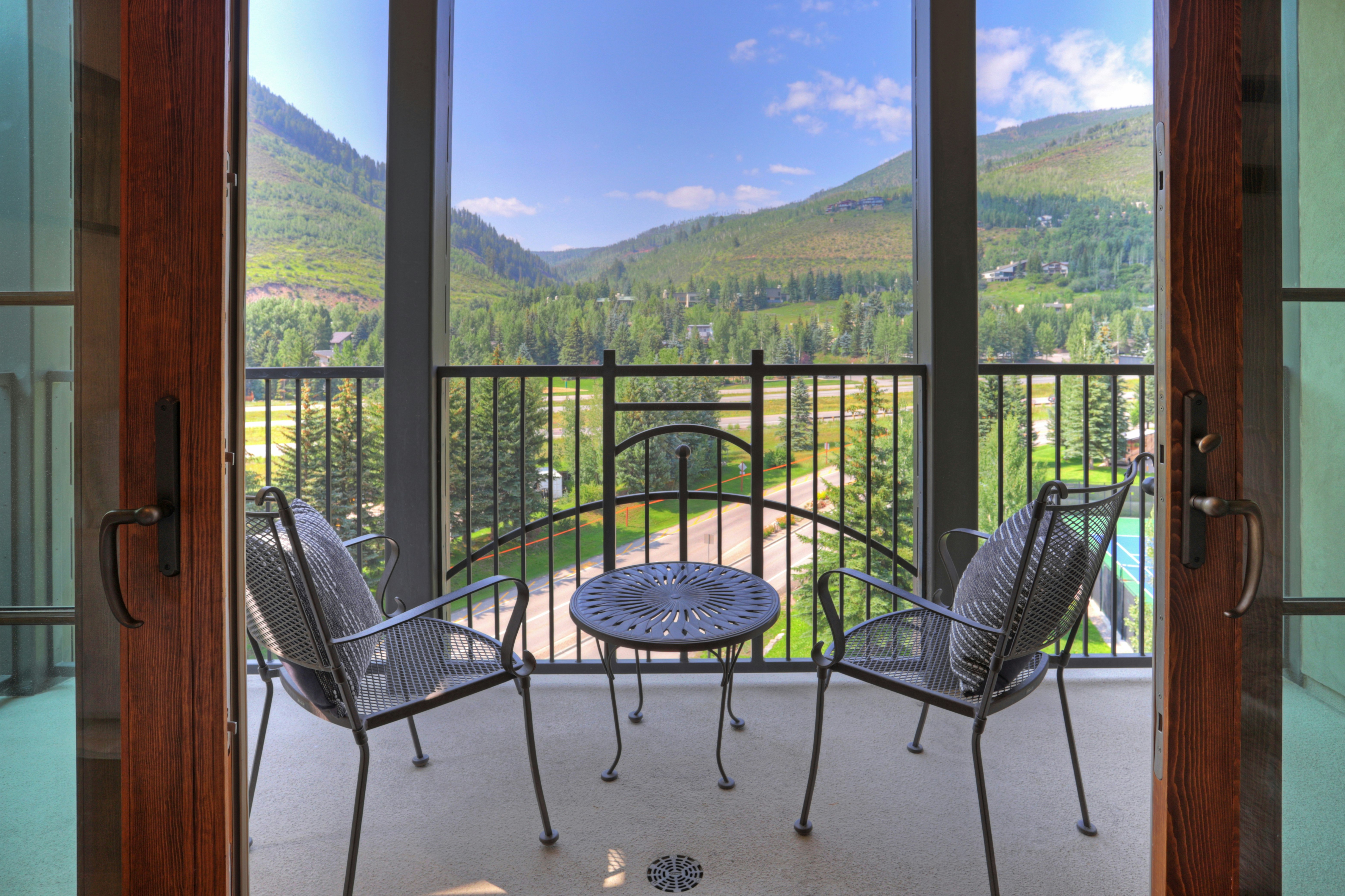 Vail Resorts' Legendary Lodging at Ritz-Carlton Residences 30/50