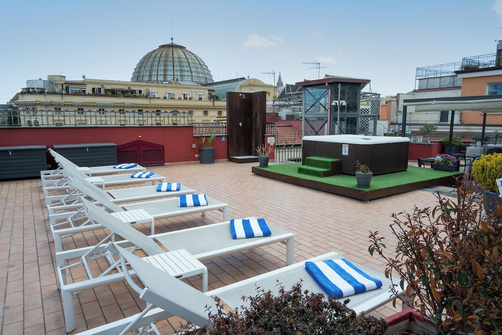 La Ciliegina Lifestyle Hotel 72/77