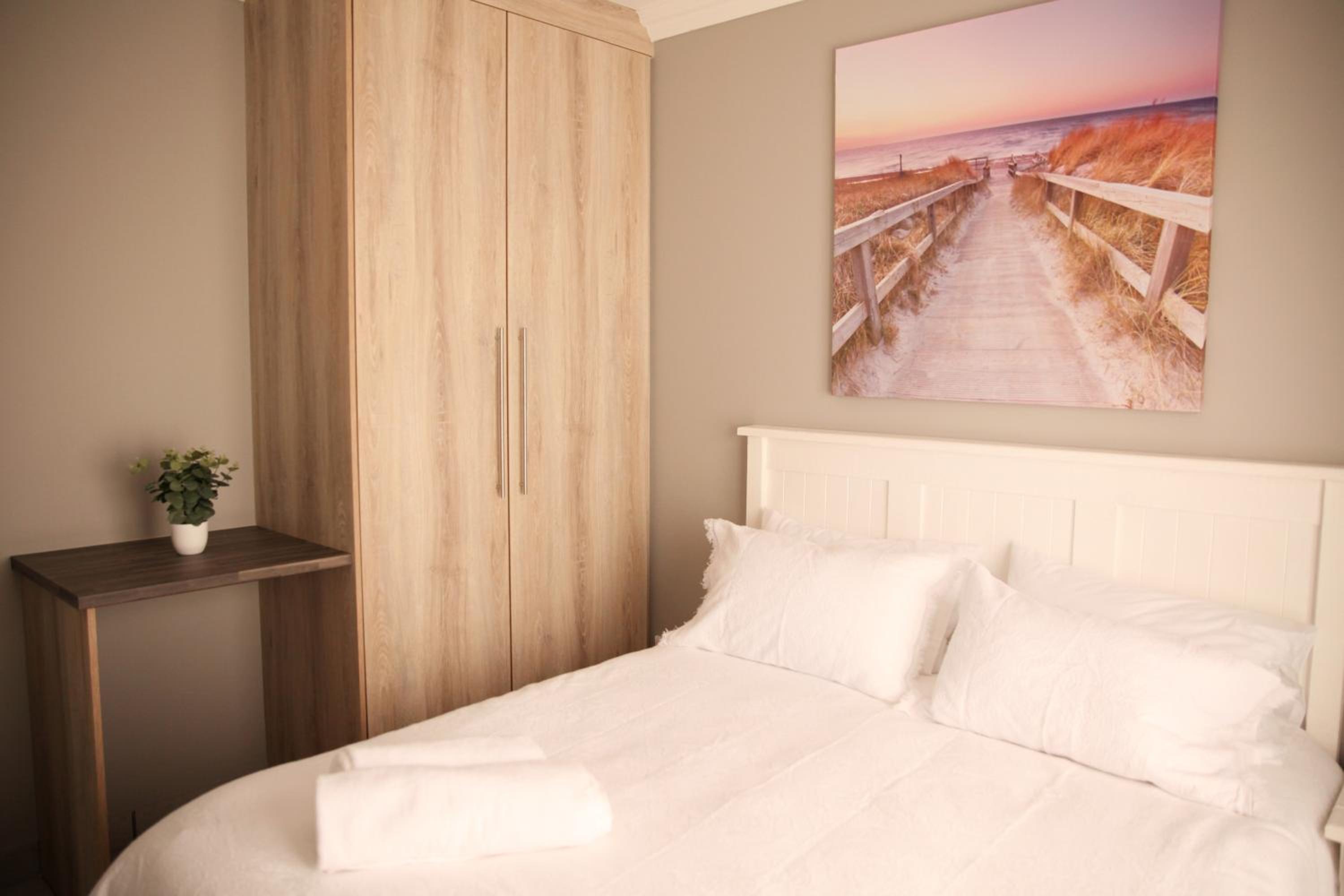 Mari-Amor Self-Catering Apartments 10/23