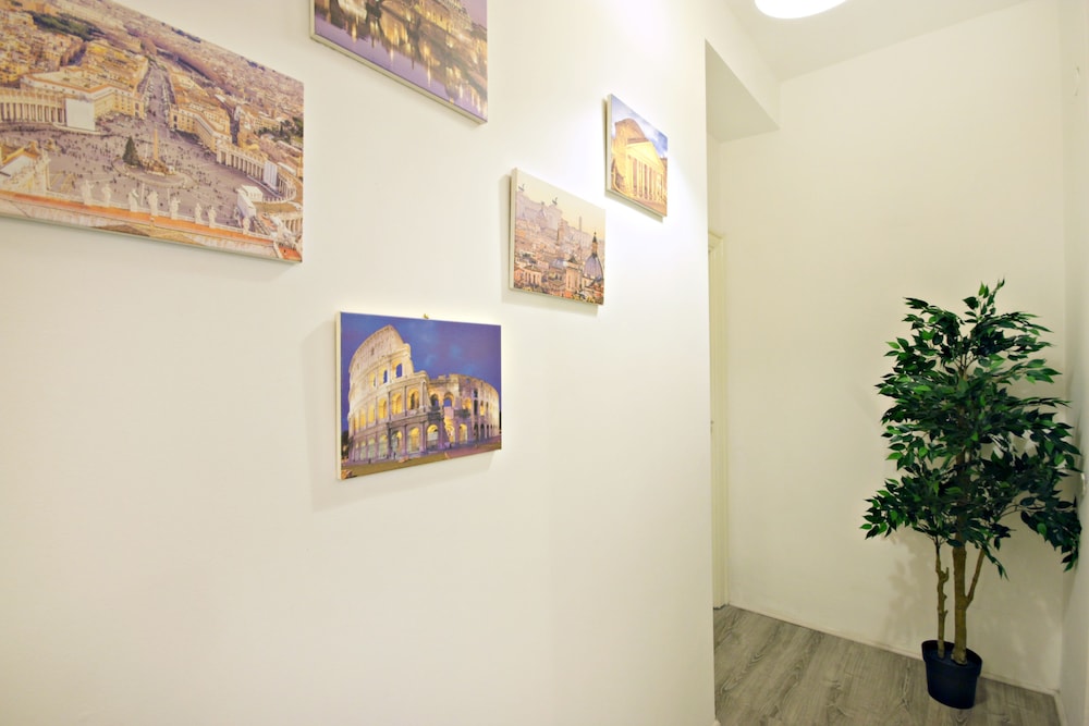 Le Piazze Di Roma Bed And Breakfast 7/47